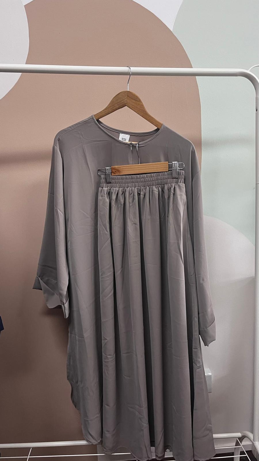 Sabreena Skirt Set π§
