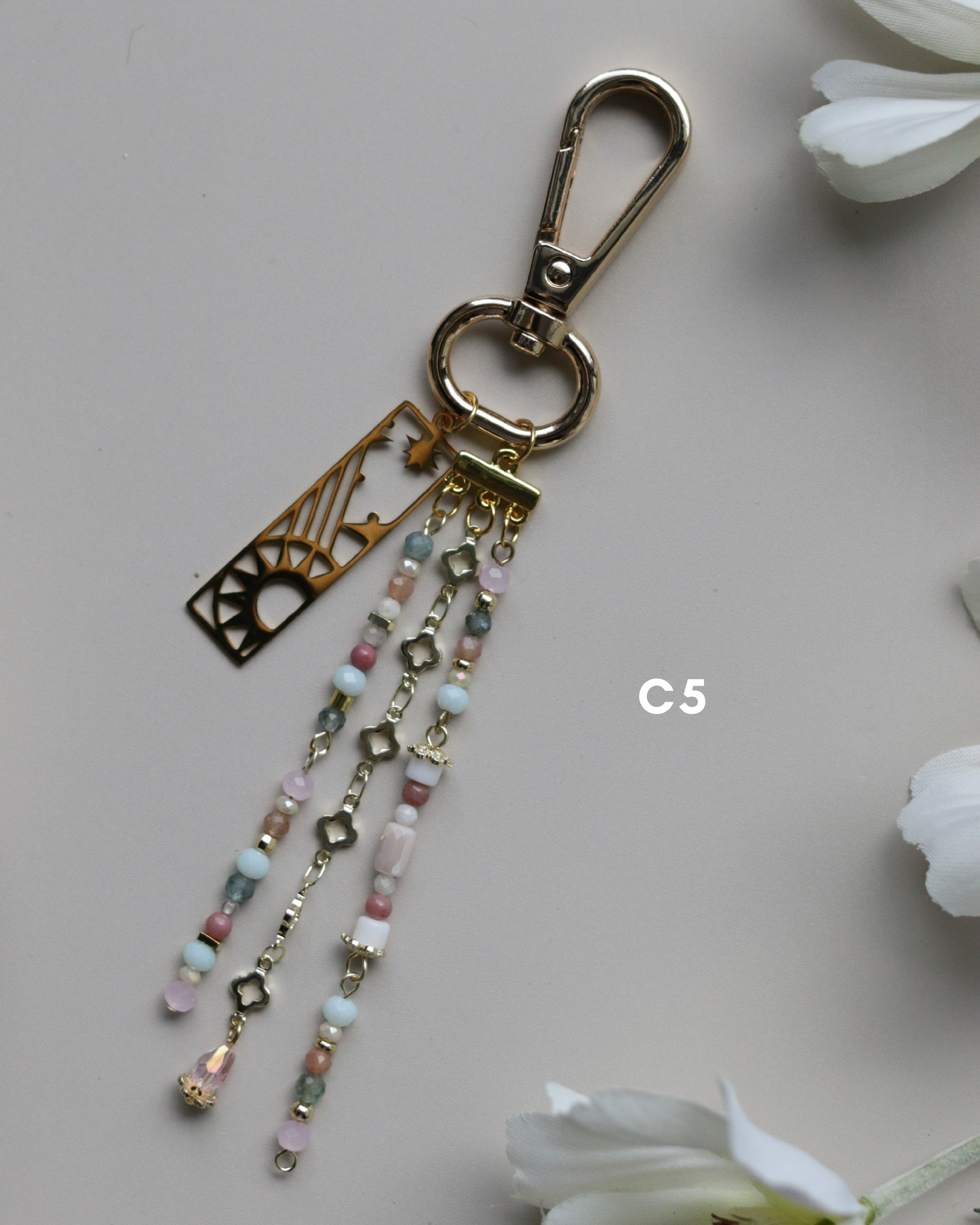 Dreamy Chains ☁️ ✨