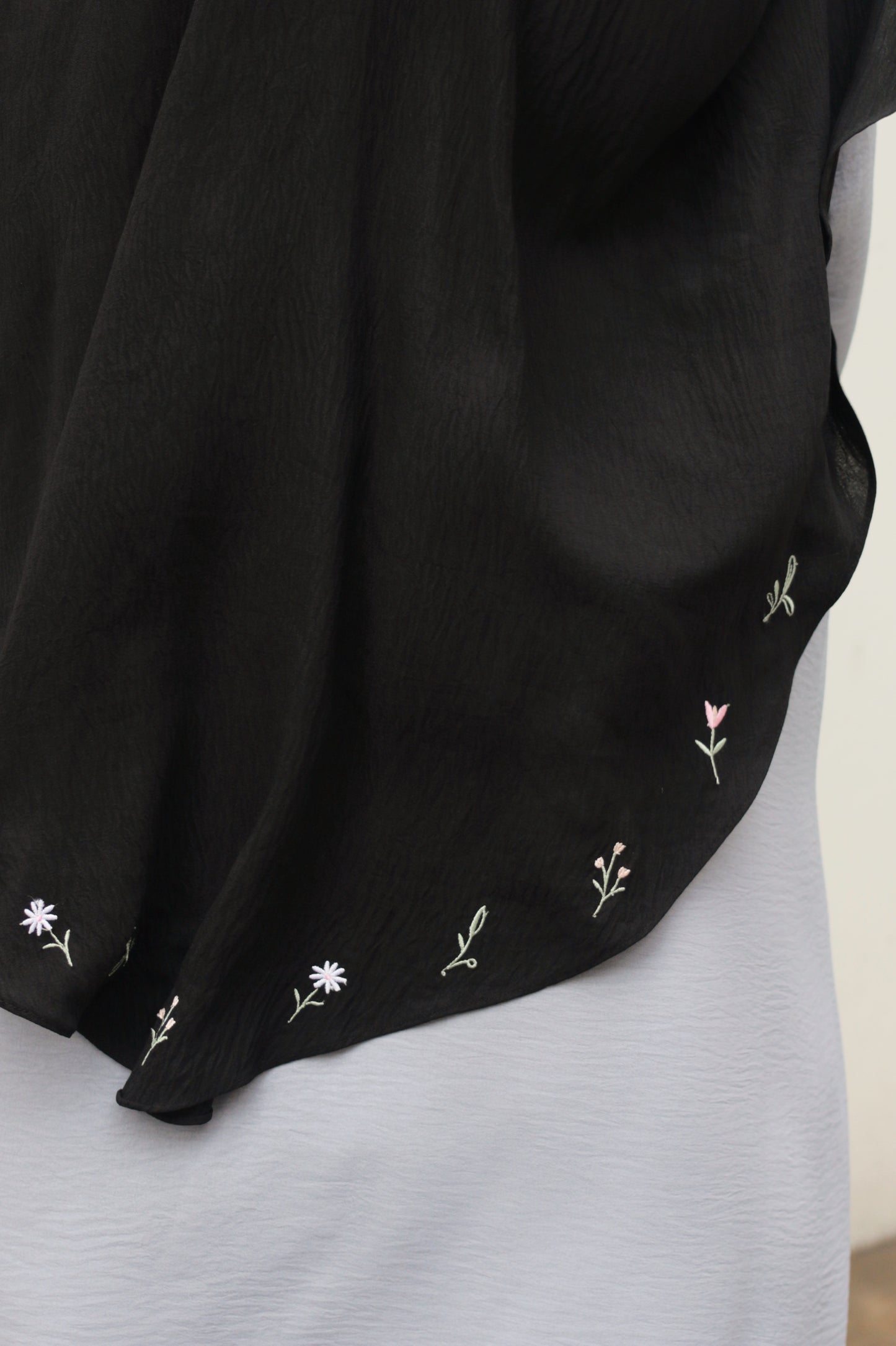 Nisa Khimar - Whispering Bloom