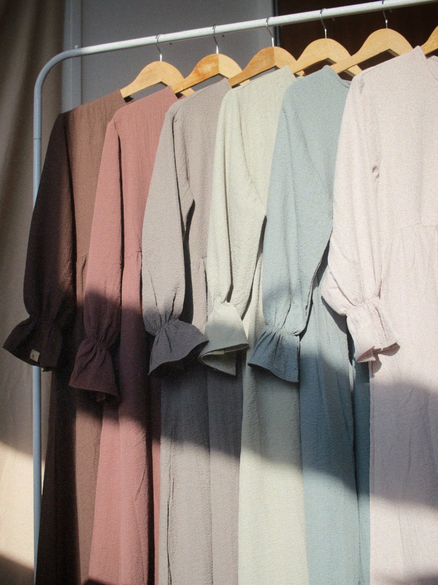 Bella Crinkle Dress: Plain