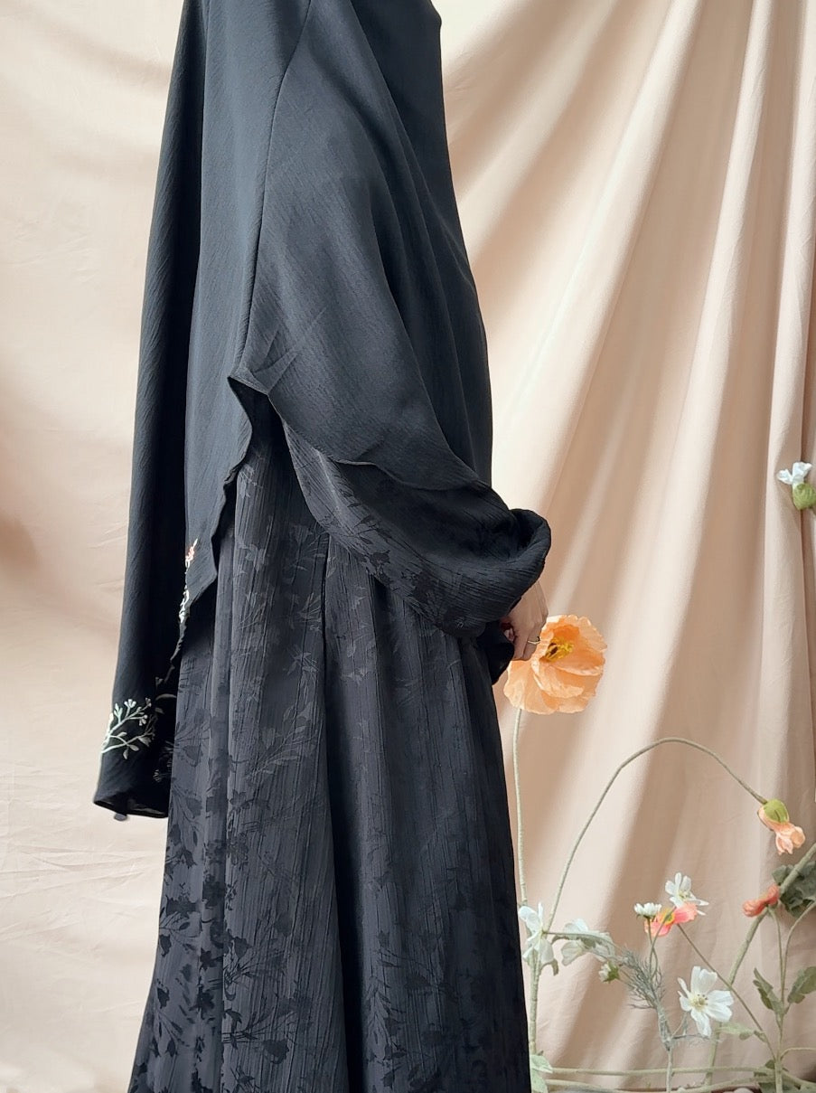 Wandering Vines Khimar