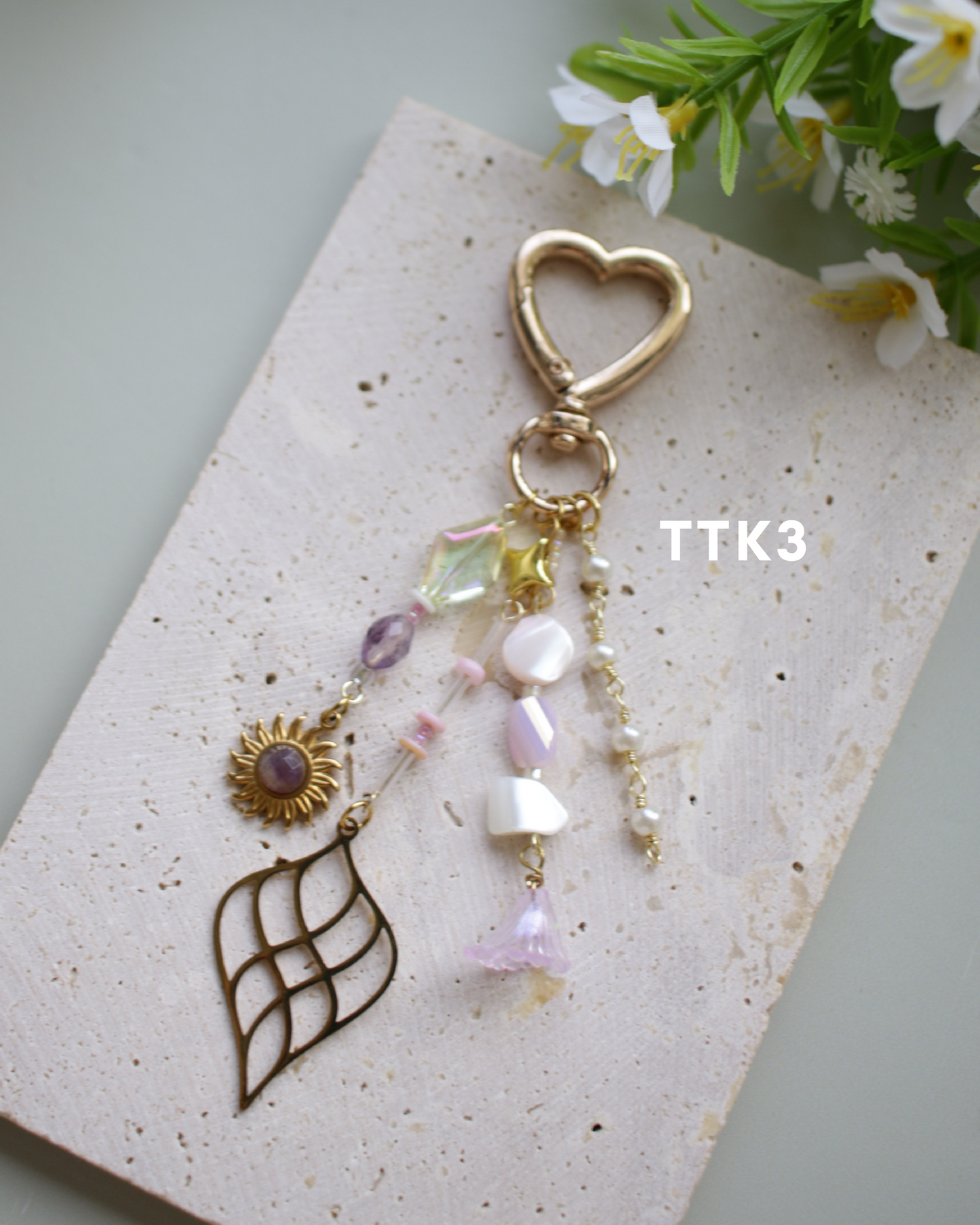 Trinket Treasures • Keychain ✨