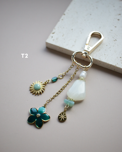 Trinket Treasures • Keychain ✨