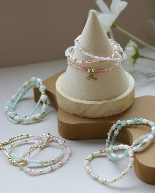 Dainty Bracelet Set ✨