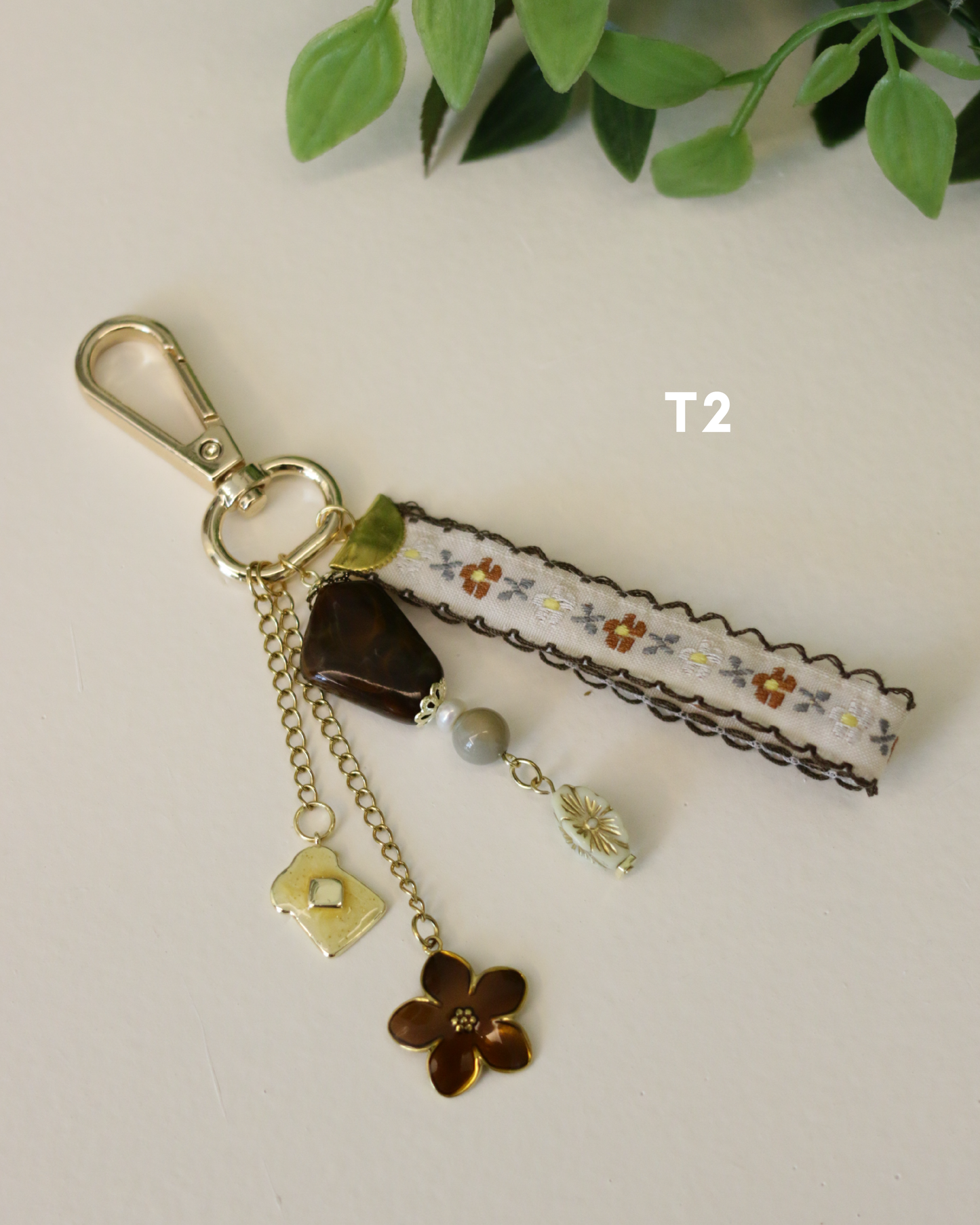 Trinket Treasures • Keychain ✨