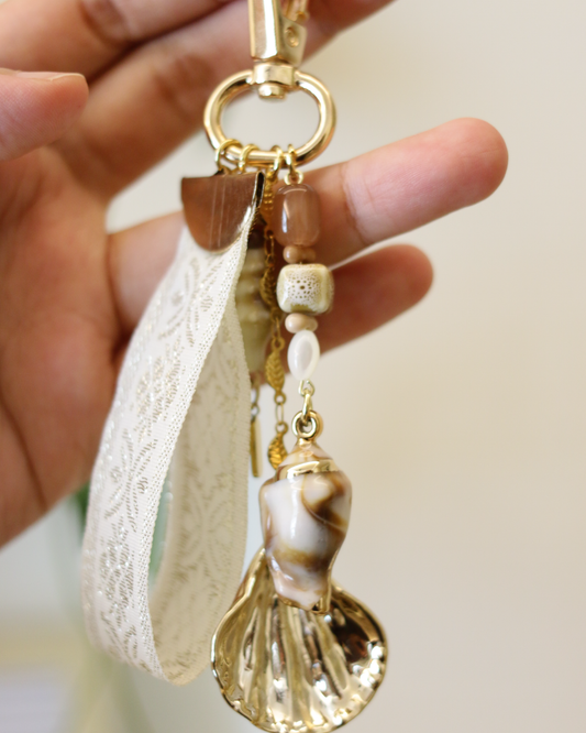 Trinket Treasures • Keychain ✨